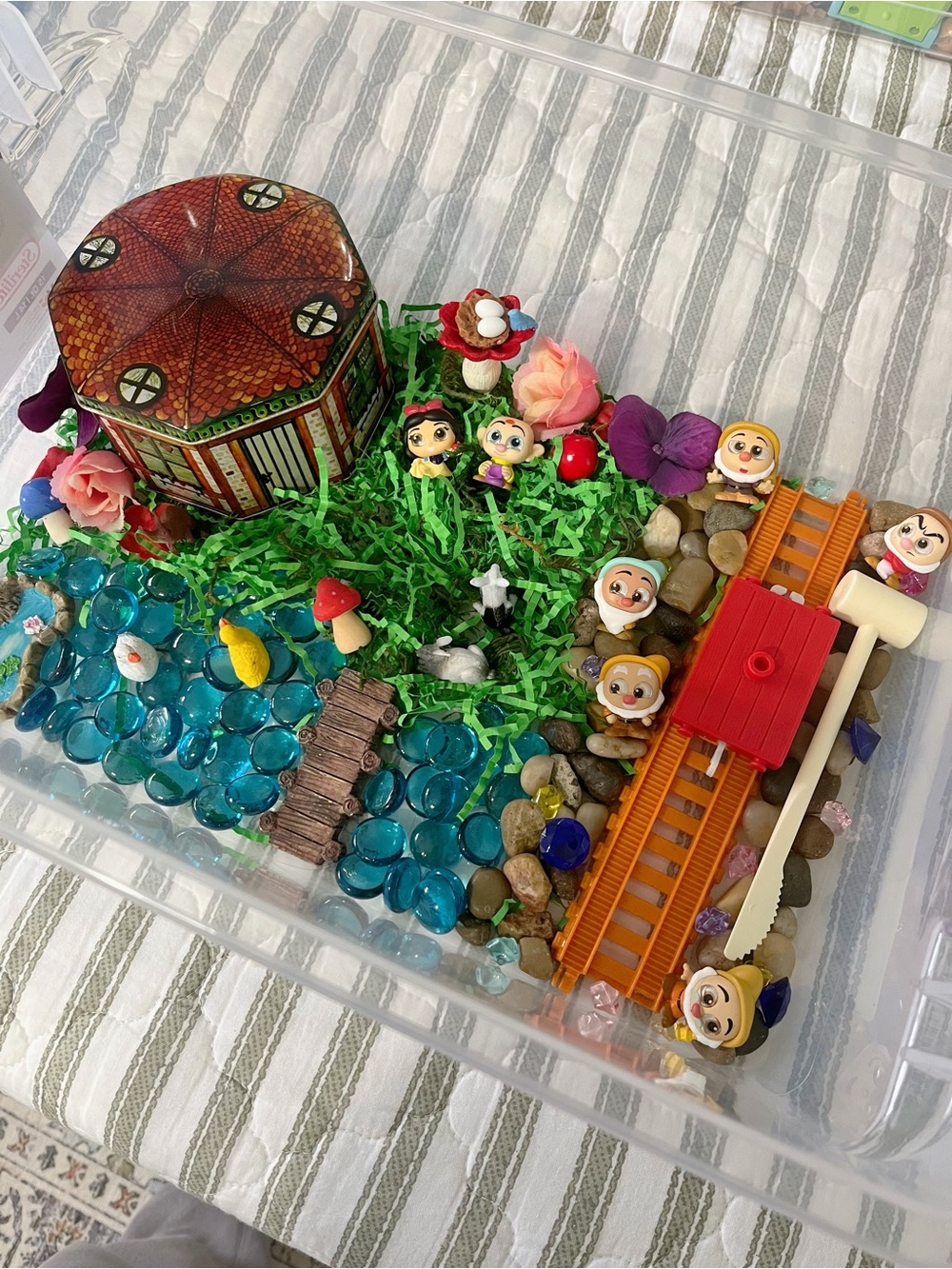 Snow White & Seven Dwarfs Sensory Kit - Kids Toys